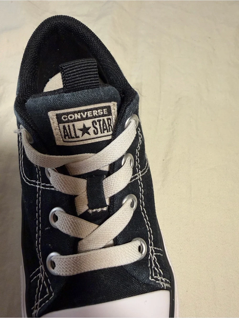 Converse Kids by Lily Taylor Black & White Low Top Sneakers size 10